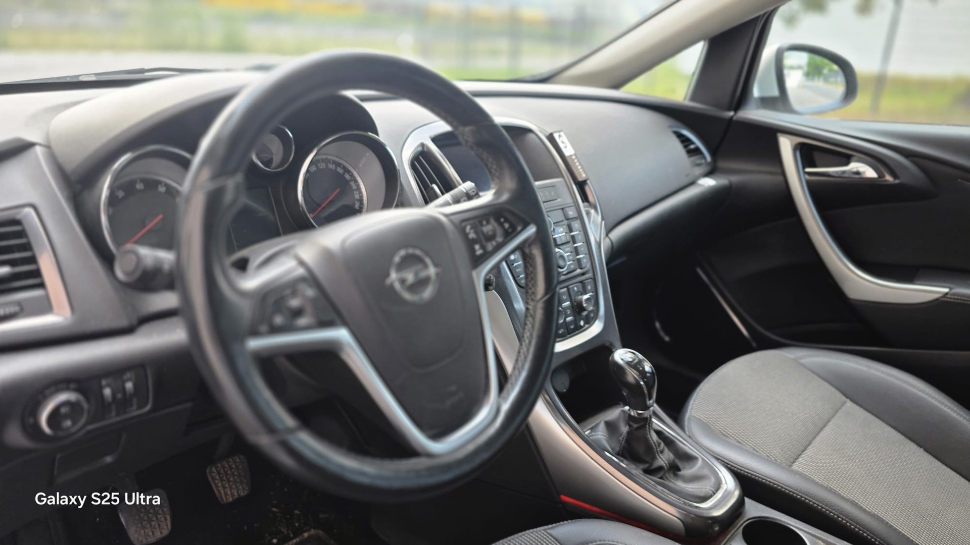 OPEL Astra SportsTourer 1.6i 16V Turbo Sport-image-12