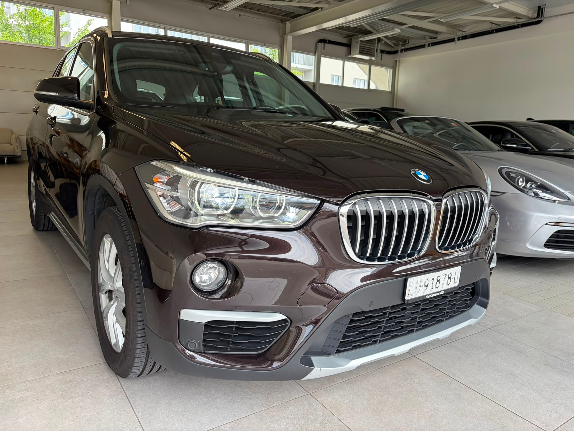 BMW X1 xDrive 18d xLine Steptronic-image-3