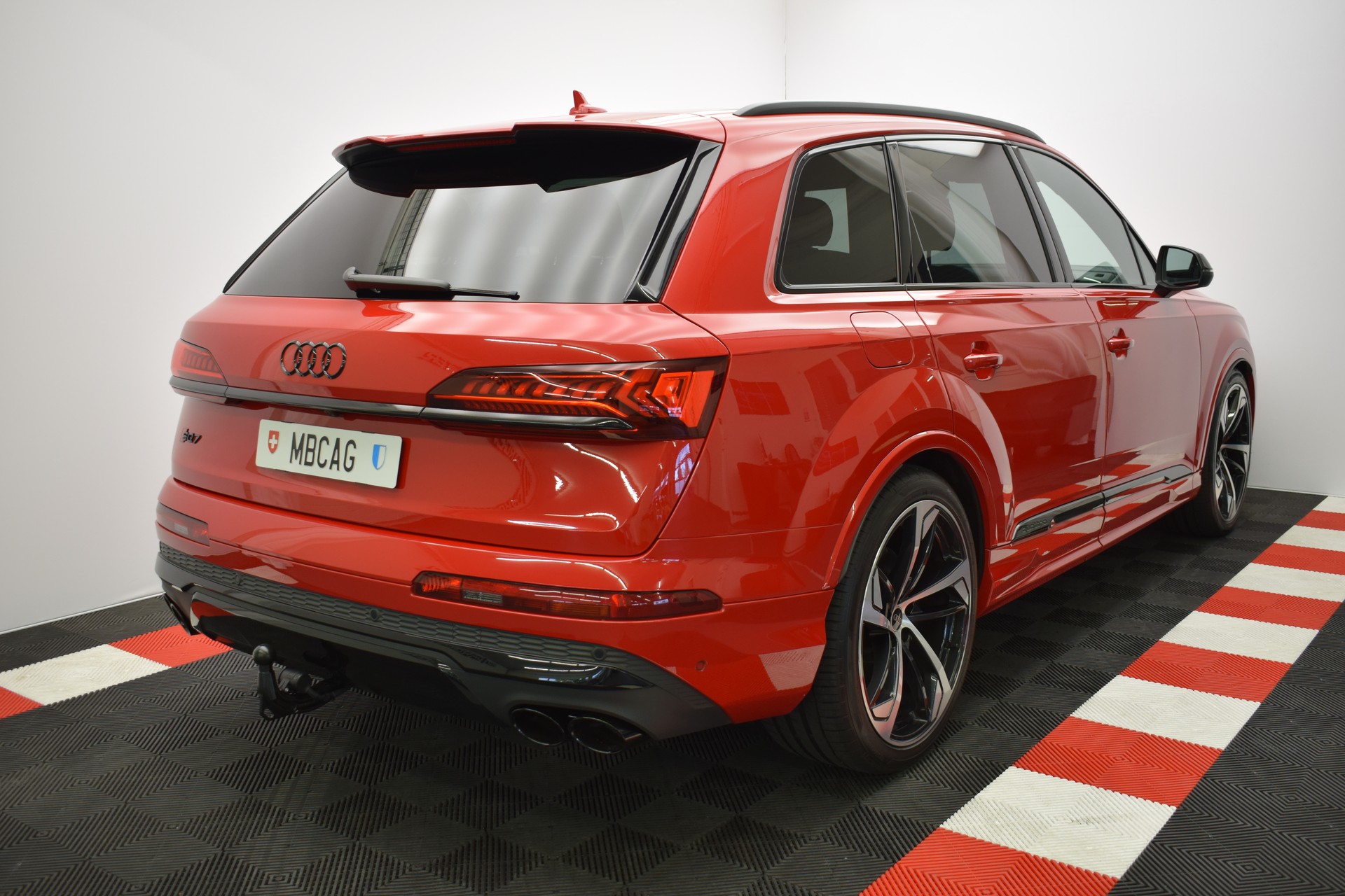 AUDI SQ7 TFSI quattro tiptronic, Anhängerkupplung, 7 Sitzer-image-7