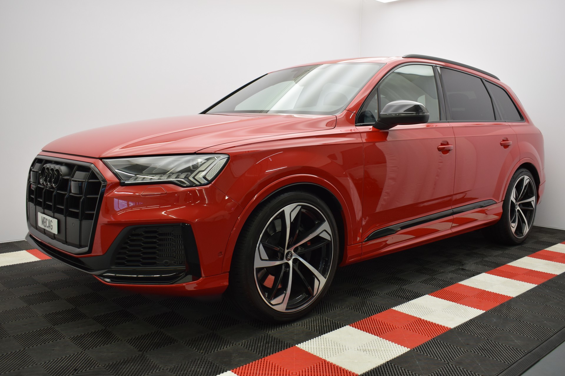 AUDI SQ7 TFSI quattro tiptronic, Anhängerkupplung, 7 Sitzer-image-4