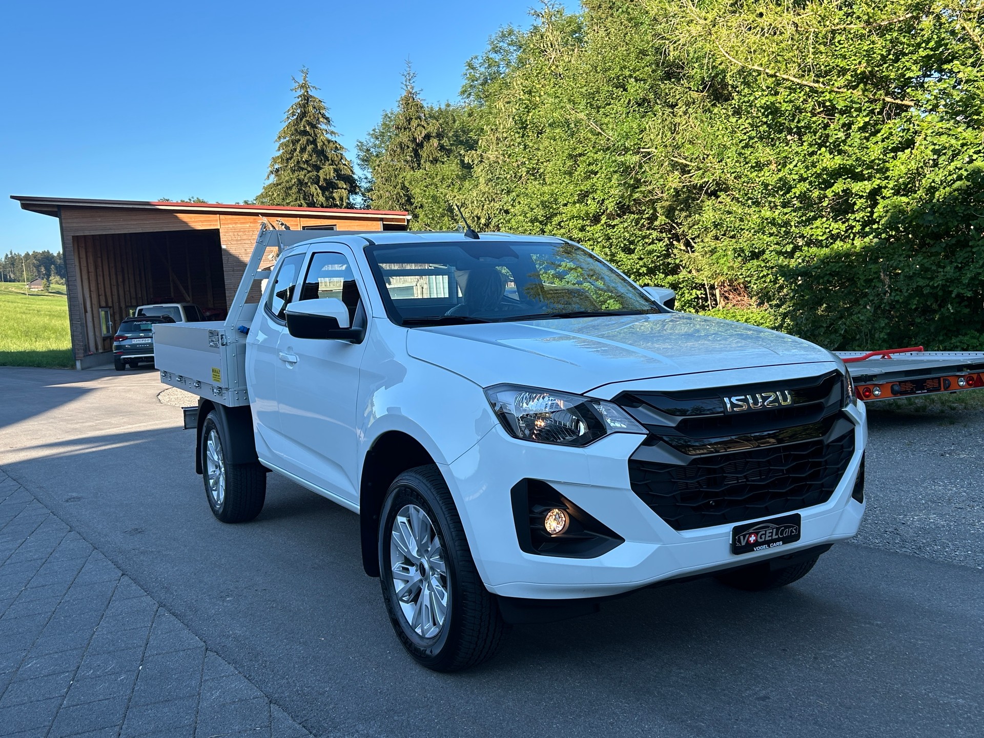 ISUZU D-MAX 1.9 SpaceCab N60FBB+4x4 AT-image-4