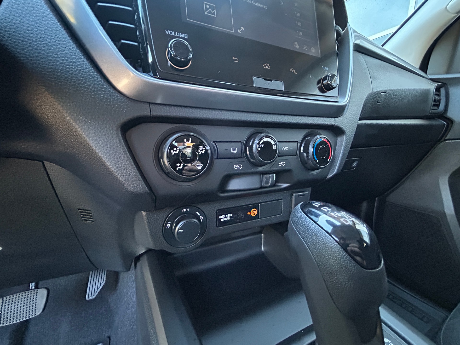 ISUZU D-MAX 1.9 SpaceCab N60FBB+4x4 AT-image-12