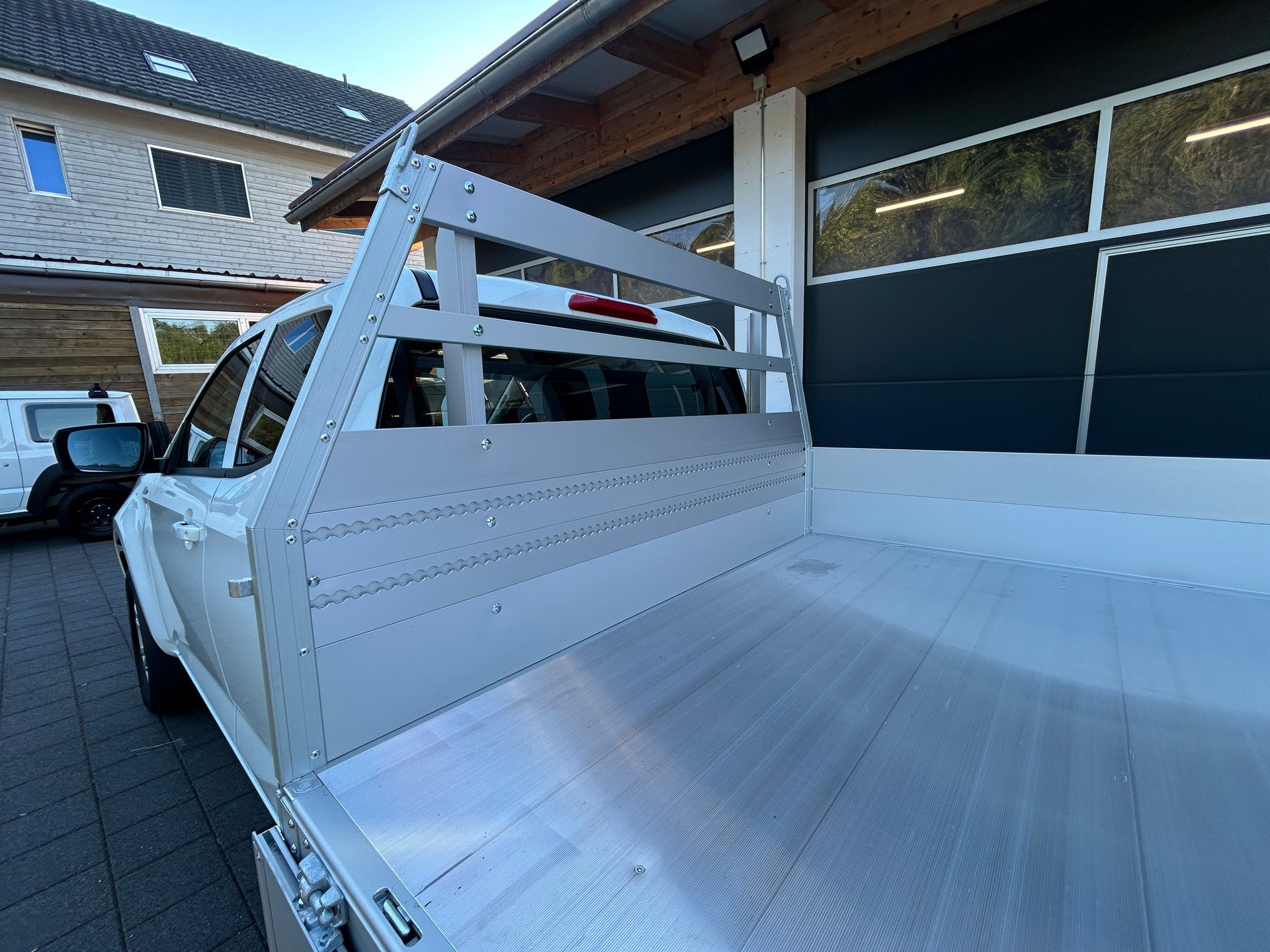 ISUZU D-MAX 1.9 SpaceCab N60FBB+4x4 AT-image-7