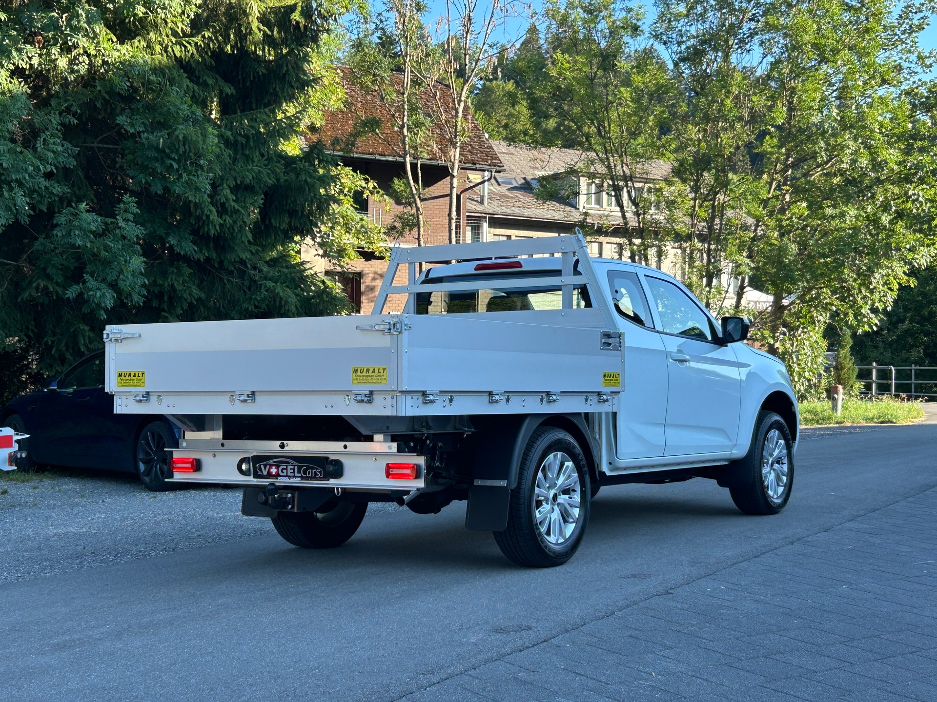 ISUZU D-MAX 1.9 SpaceCab N60FBB+4x4 AT