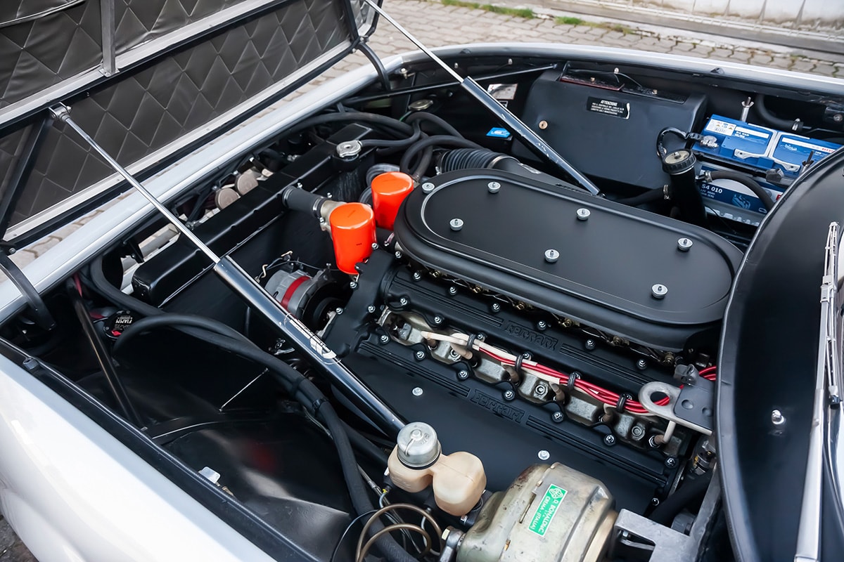 FERRARI GTB 4 Daytona-image-9