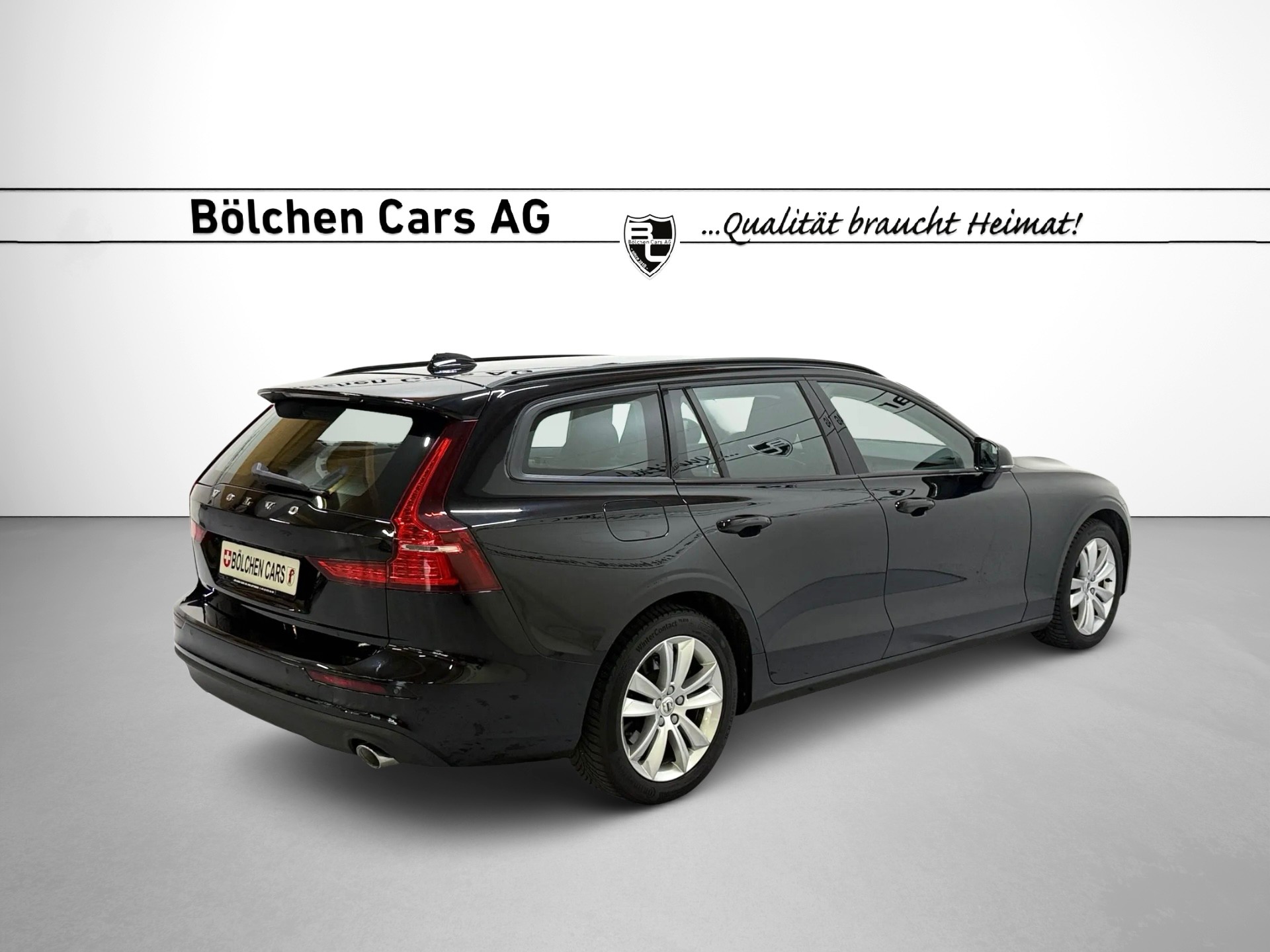 VOLVO V60 D3 Momentum Geartronic-image-5