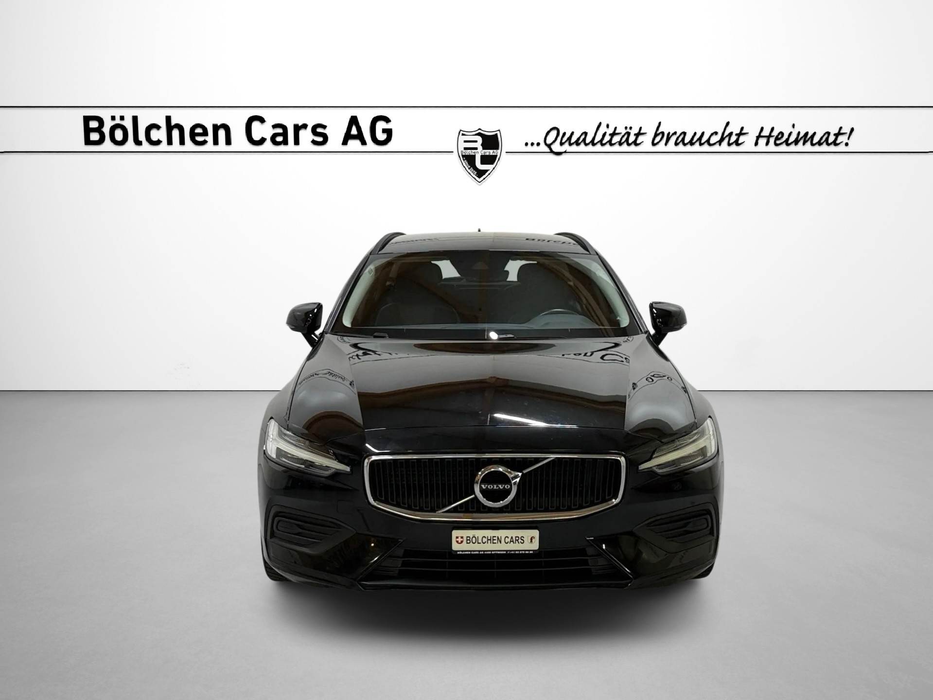 VOLVO V60 D3 Momentum Geartronic-showroom-element-1