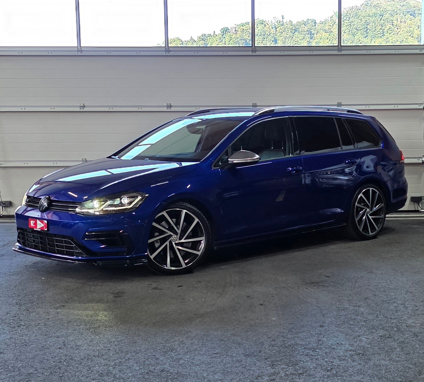 VW Golf Variant 2.0 TSI R 4Motion DSG