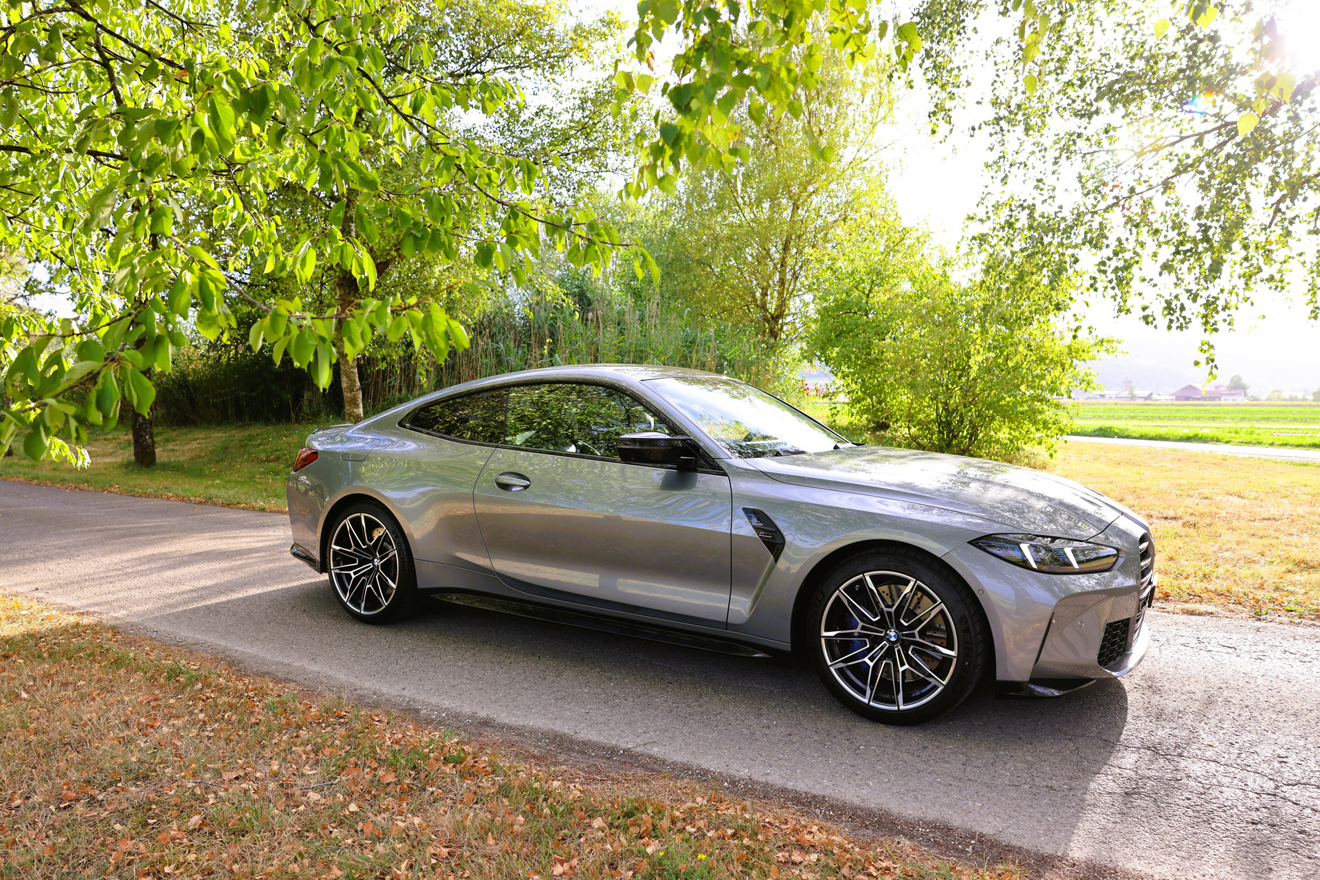 BMW M4 Coupé Competition *Facelift* *Laser LED* *Skyscraper grau* *Innovationspaket II* *Sitzbelüftung* *Werksgarantie bis 05/2028*-image-6