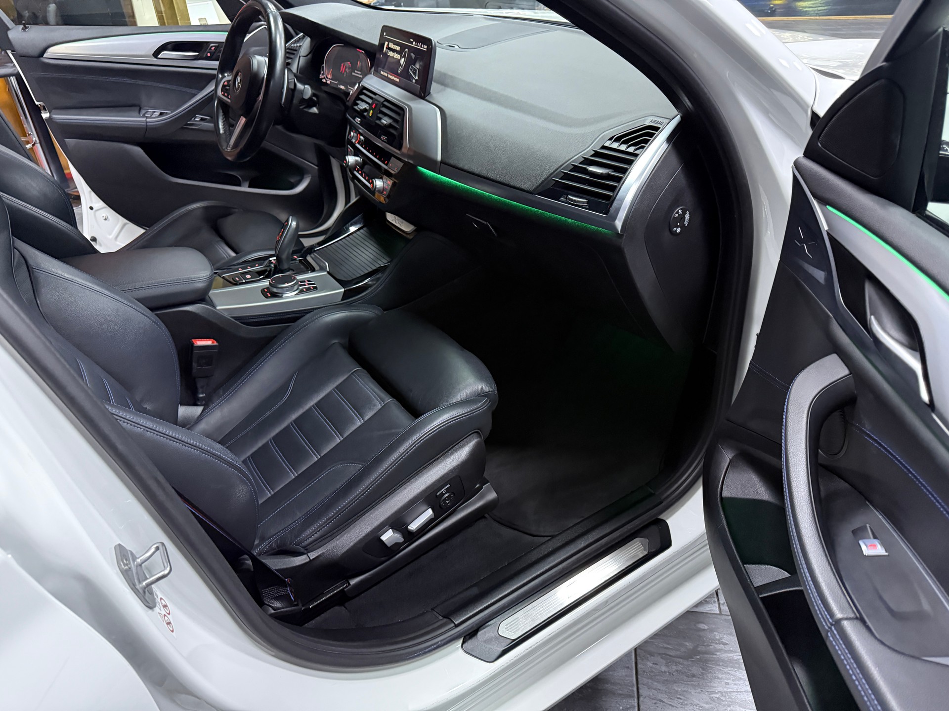 BMW X4 xDrive 20d M Sport Steptronic-image-7