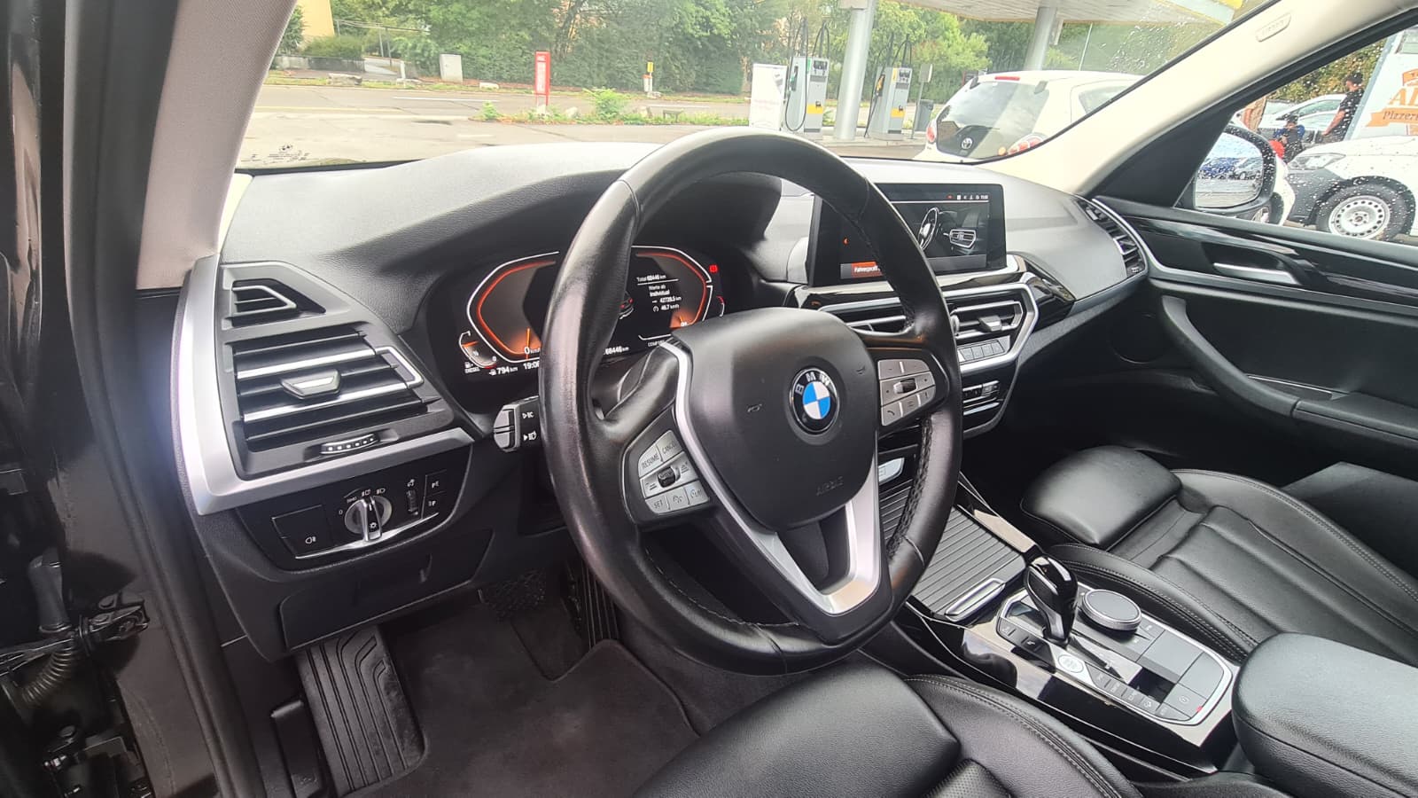 BMW X3 xDrive 48V 20d ** Voll-Leder ** Gr-Navi ** RF-Kamera ** Abstandsregelsysteme ** Sitzheizung ** Modell 2023 **-image-18