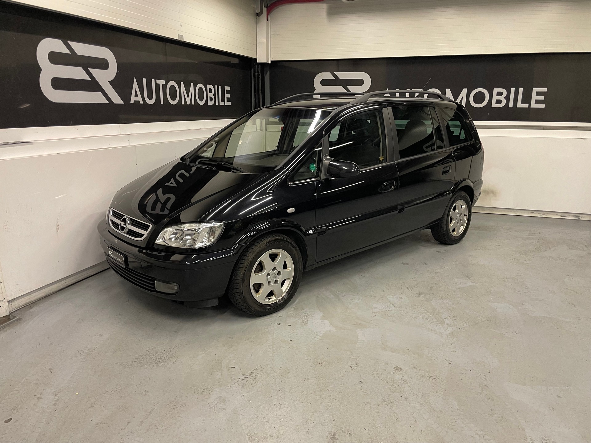 OPEL Zafira 2.2 DTi Edition 7-Plätze
