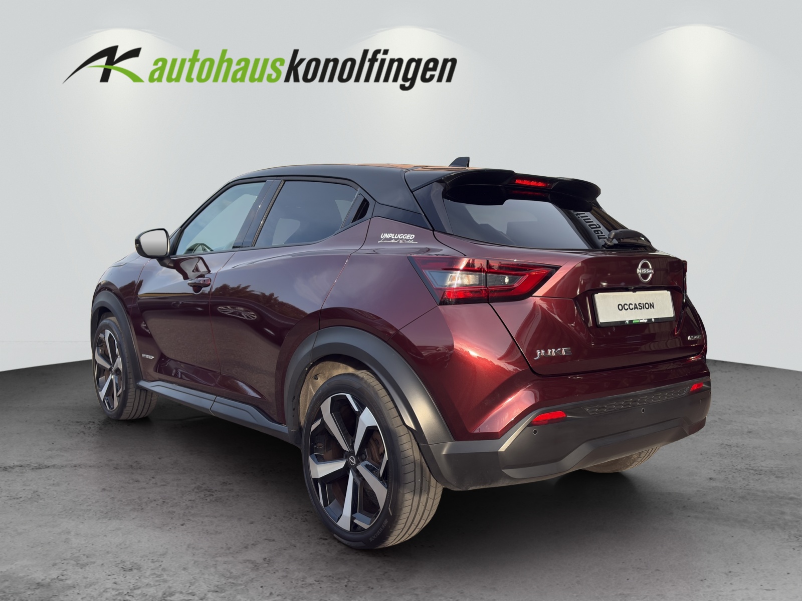 NISSAN Juke 1.6 Hybrid Unplugged-showroom-element-2