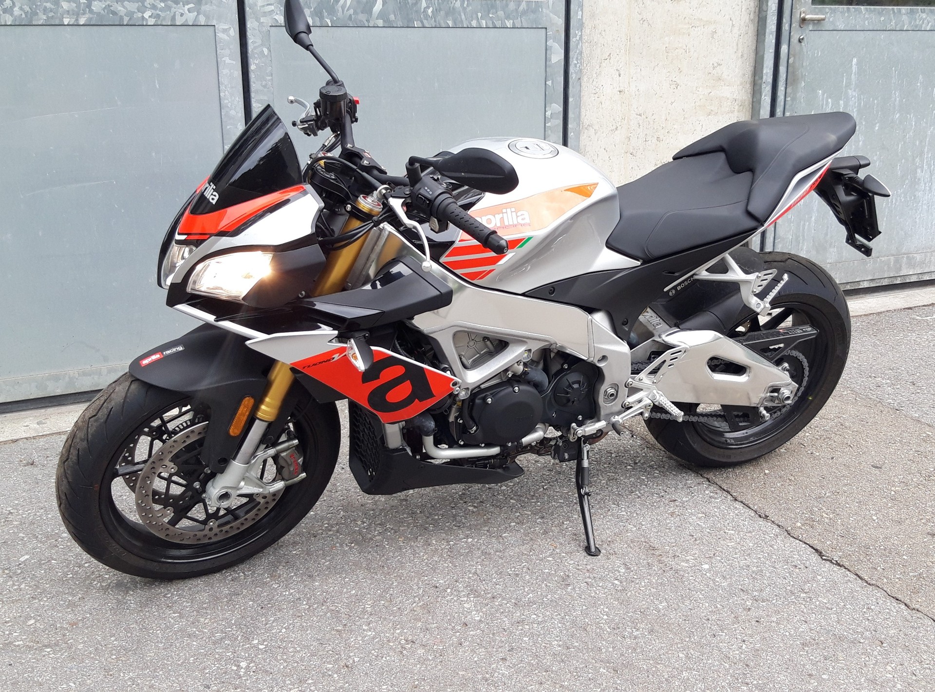 APRILIA Tuono V4 1100 RR-image-3