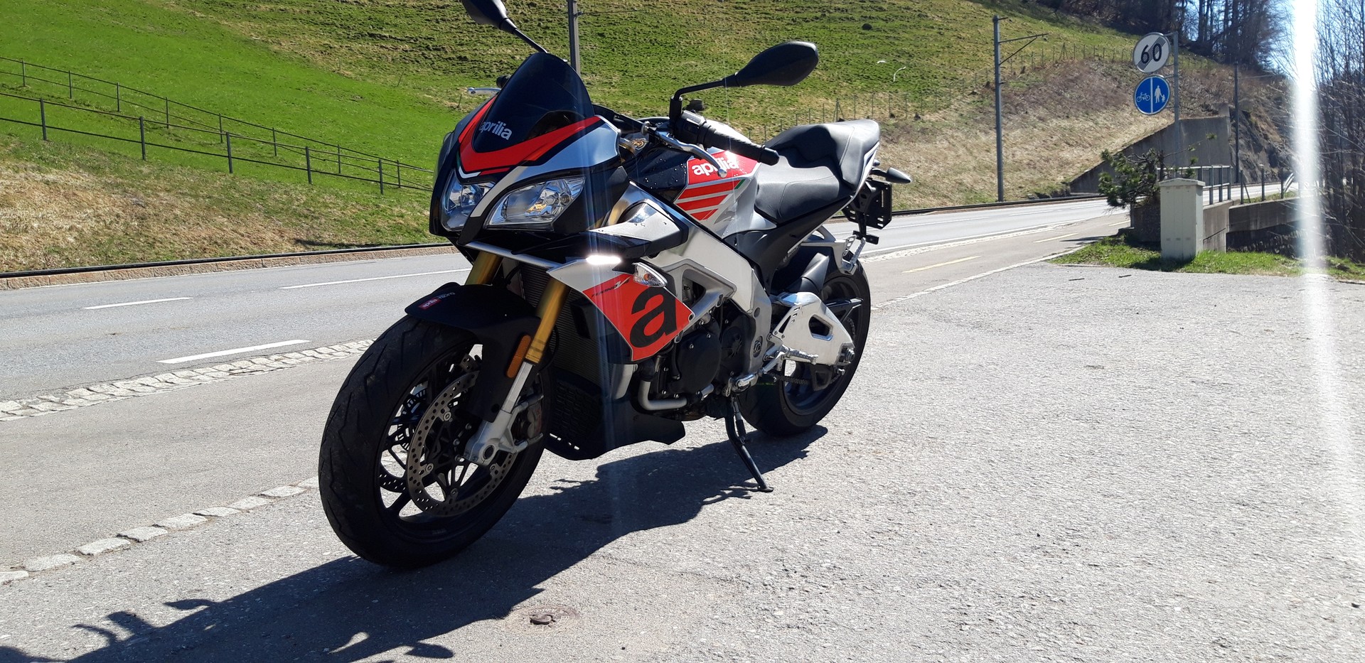 APRILIA Tuono V4 1100 RR-image-0