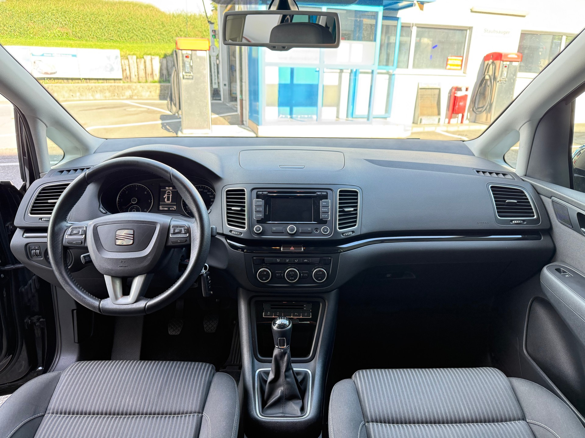 SEAT ALHAMBRA-image-9