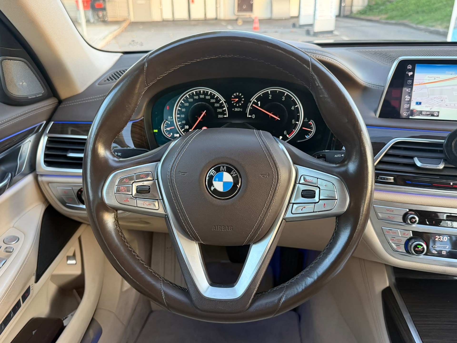 BMW 730d Business Modell Steptronic-image-11