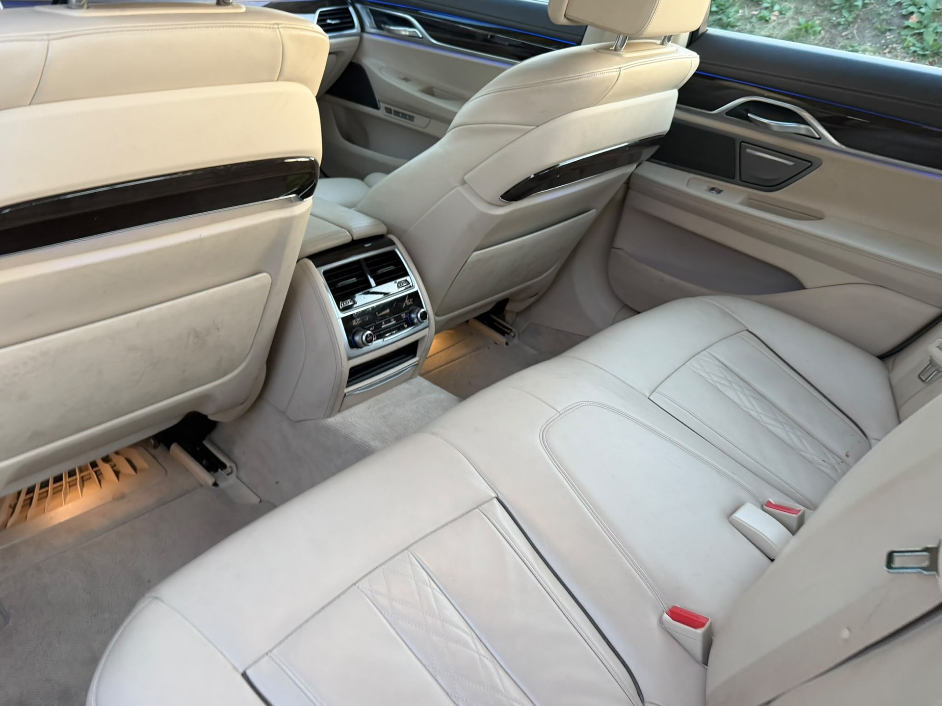 BMW 730d Business Modell Steptronic-image-8