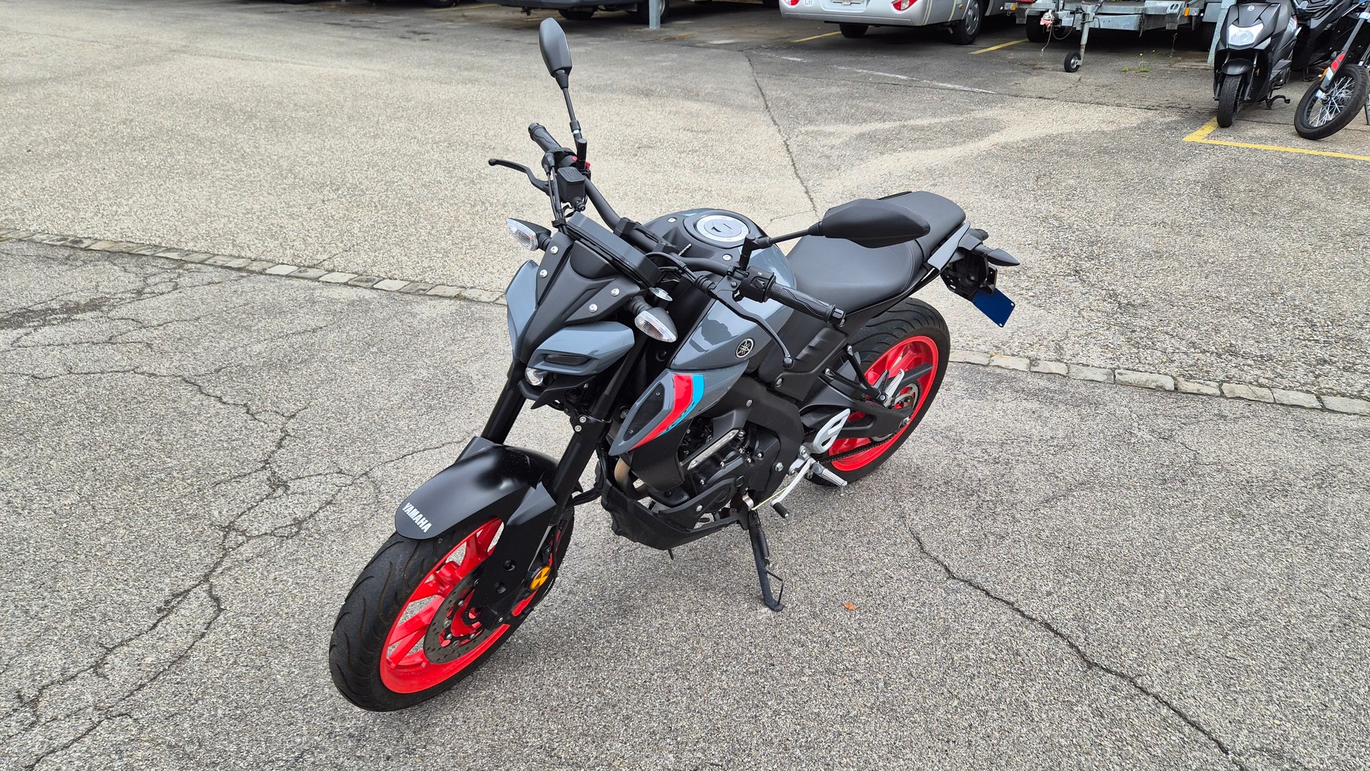 YAMAHA MT-125 ABS-image-8