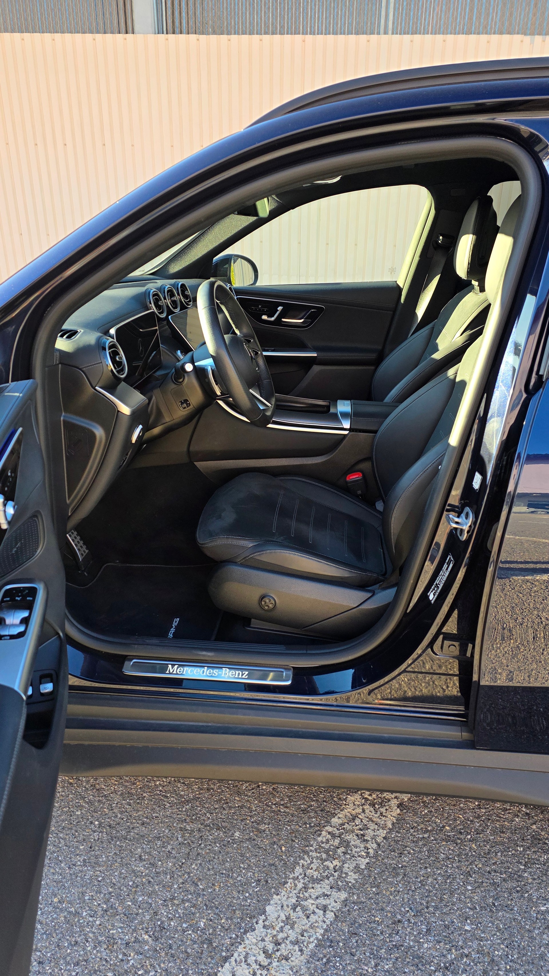 MERCEDES-BENZ GLC 400 e AMG Line 4matic-image-7
