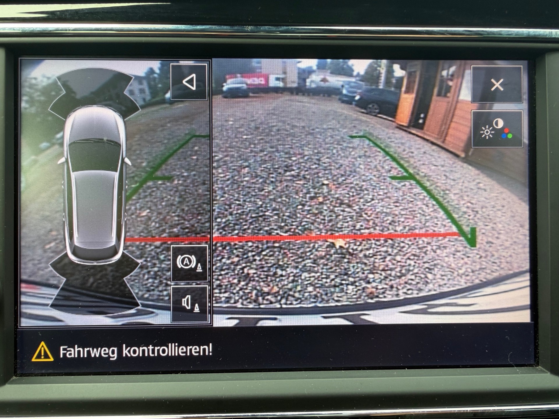 SEAT Leon ST 2.0 Eco TSI Swiss Cupra 4Drive DSG-image-6