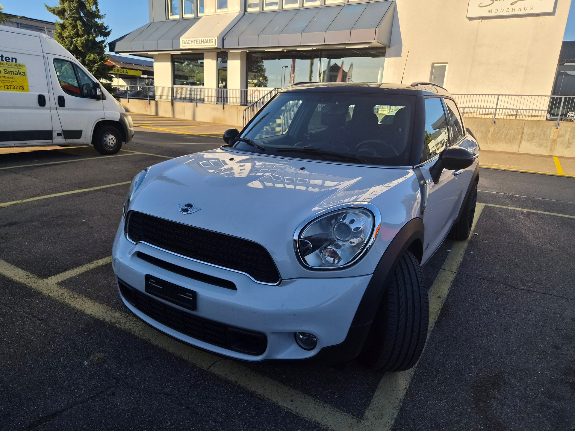 MINI Countryman Cooper S ALL4 Steptronic-showroom-element-3