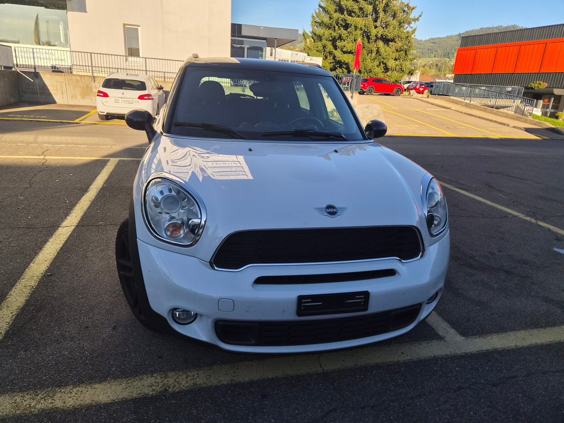 MINI Countryman Cooper S ALL4 Steptronic-showroom-element-2