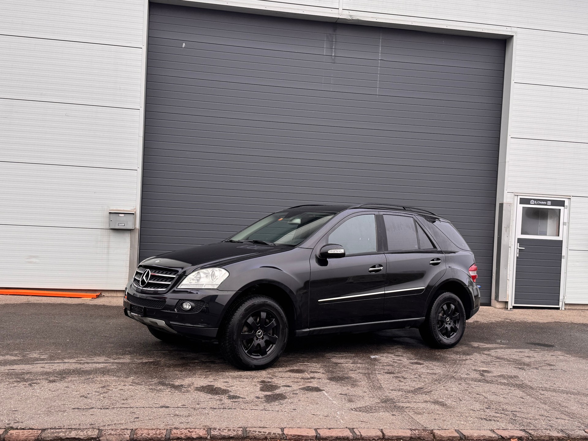 MERCEDES-BENZ ML 320 CDI 4Matic 7G-Tronic-showroom-element-1
