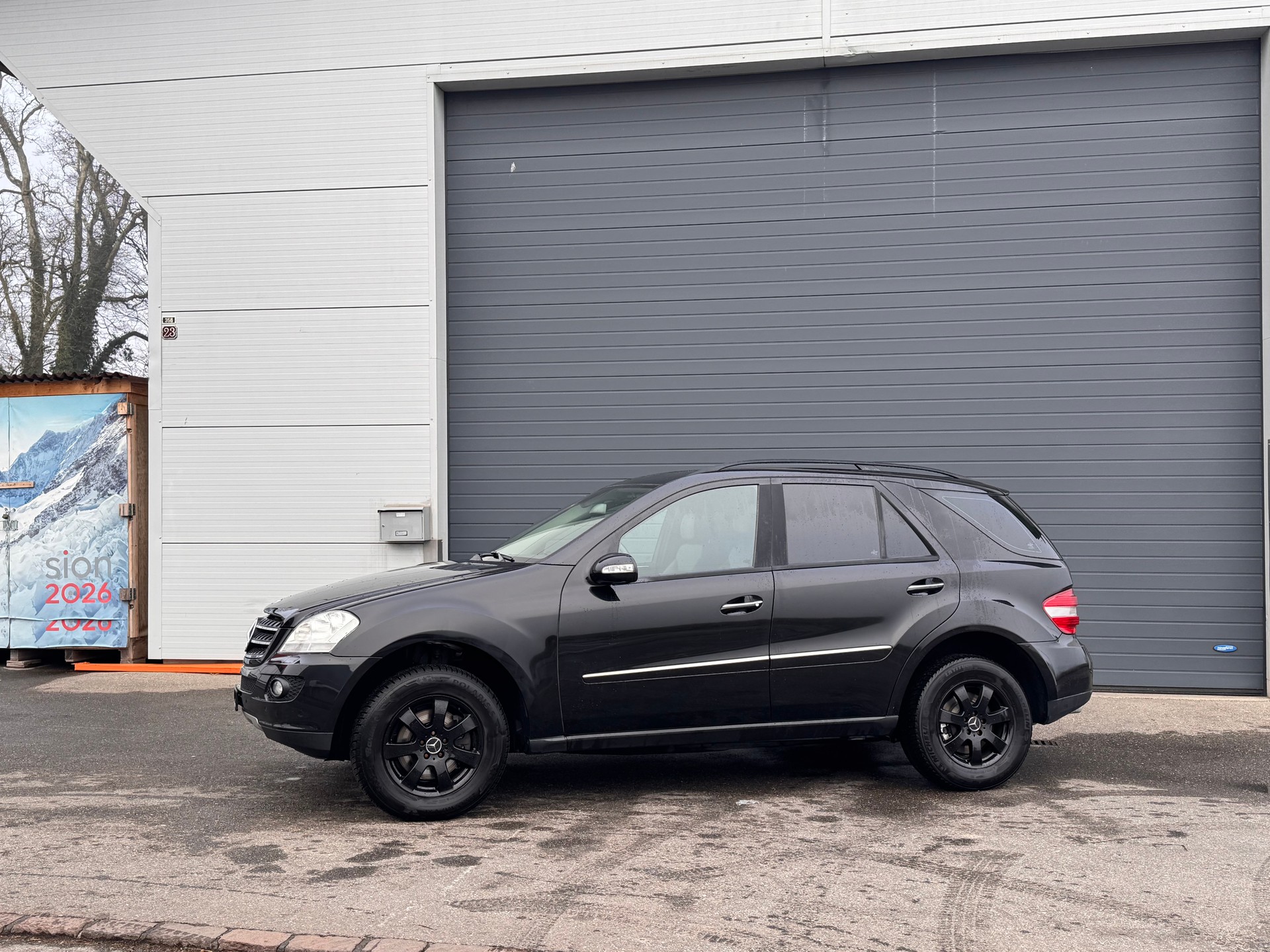 MERCEDES-BENZ ML 320 CDI 4Matic 7G-Tronic-showroom-element-2