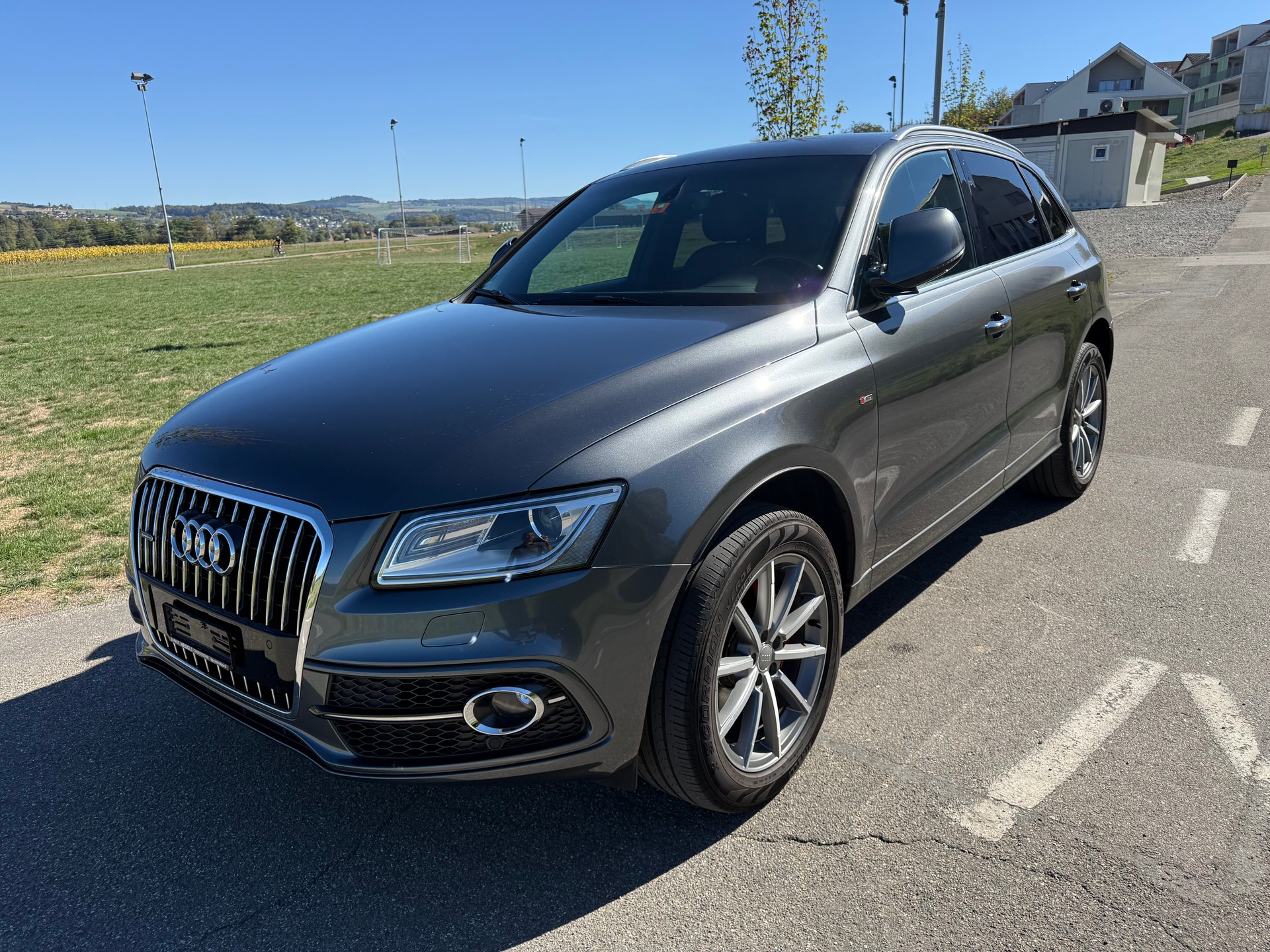 AUDI Q5 2.0 TFSI quattro tiptronic S-line