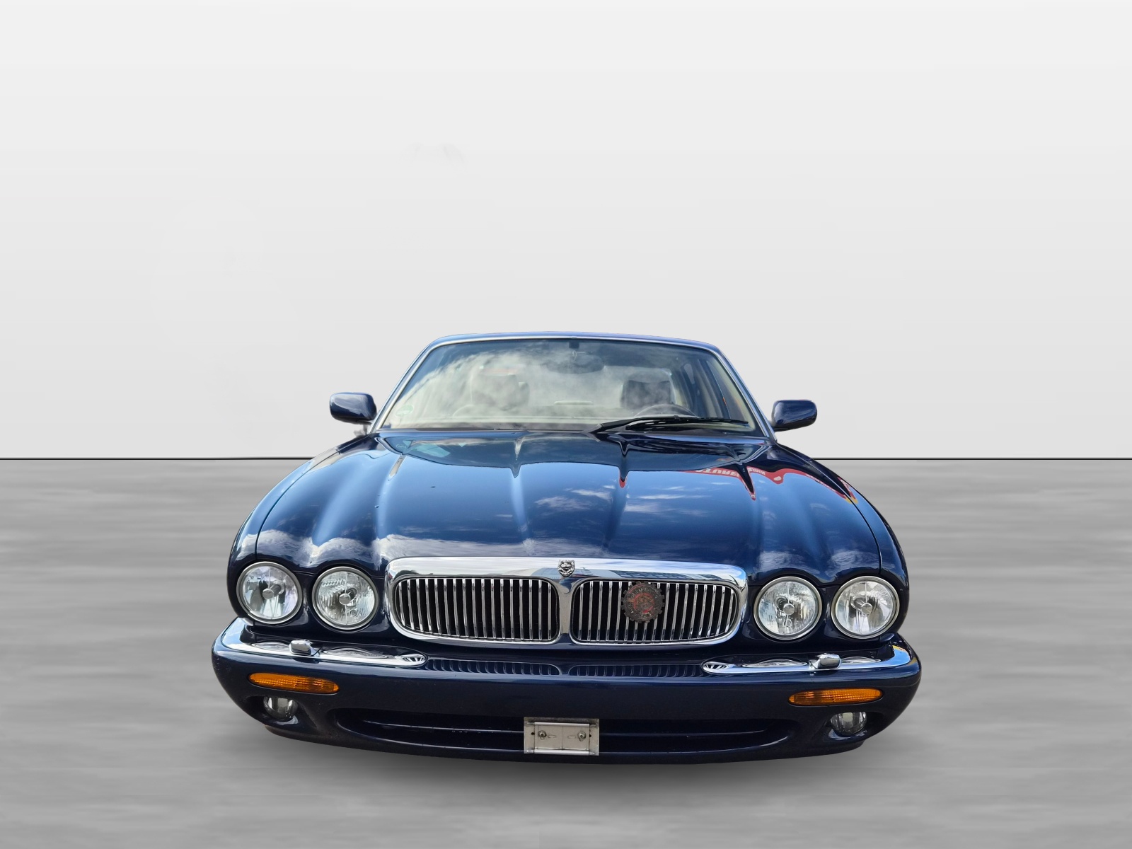 JAGUAR XJ 3.2 V8-image-6
