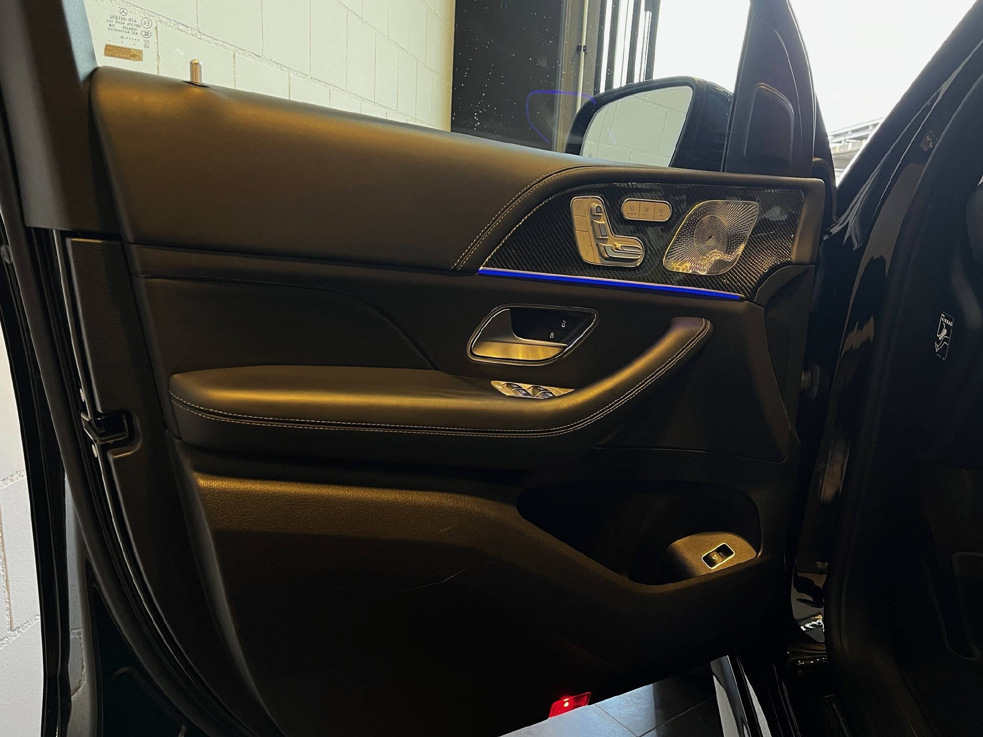 MERCEDES-BENZ GLE 63 S AMG 4matic+-image-24