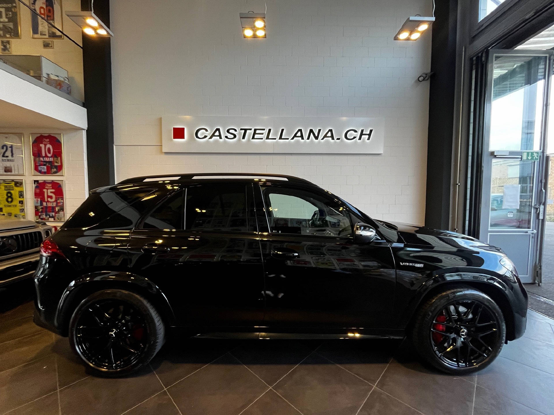 MERCEDES-BENZ GLE 63 S AMG 4matic+-image-4