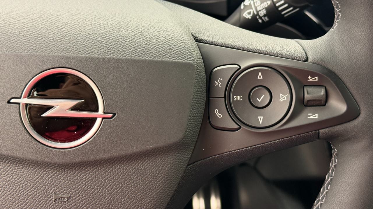 OPEL Corsa e- 51kWh GS-image-9