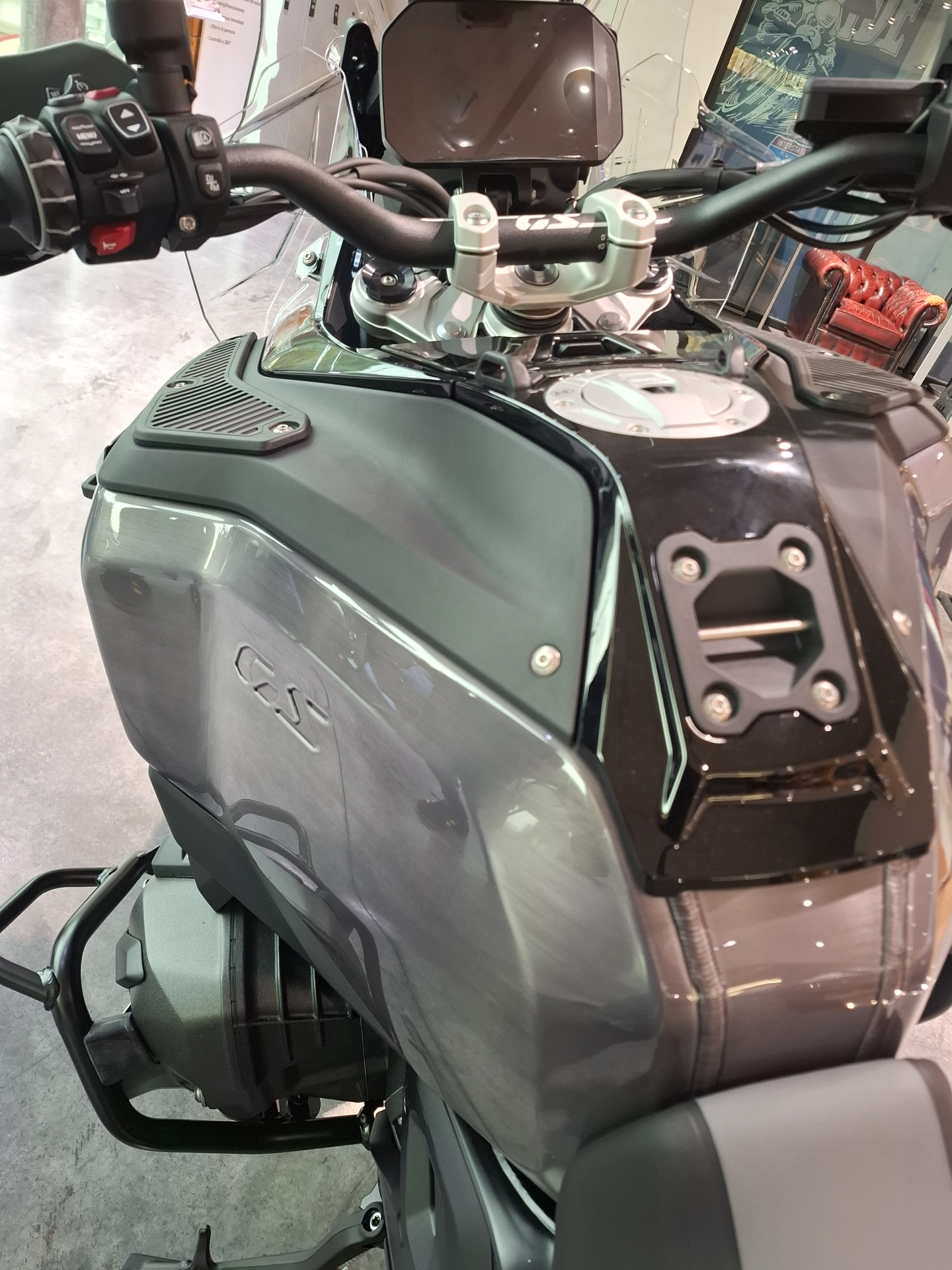 BMW R 1300 GS Adventure ASA cambio automatico-image-6