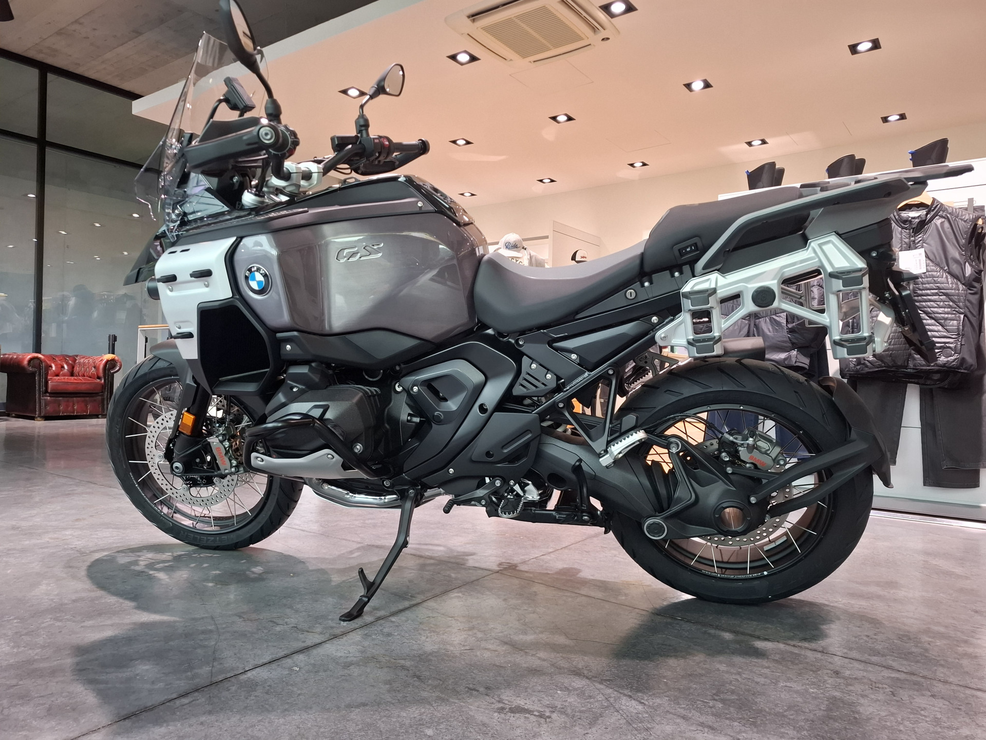 BMW R 1300 GS Adventure ASA cambio automatico-image-2