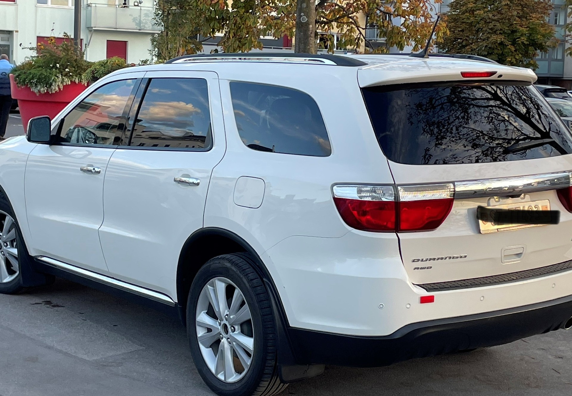DODGE Durango-image-2