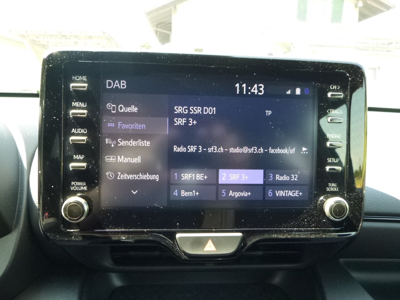 TOYOTA Yaris 1.6 GR Sport-image-19