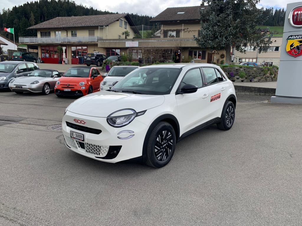 FIAT 600e Red-image-25
