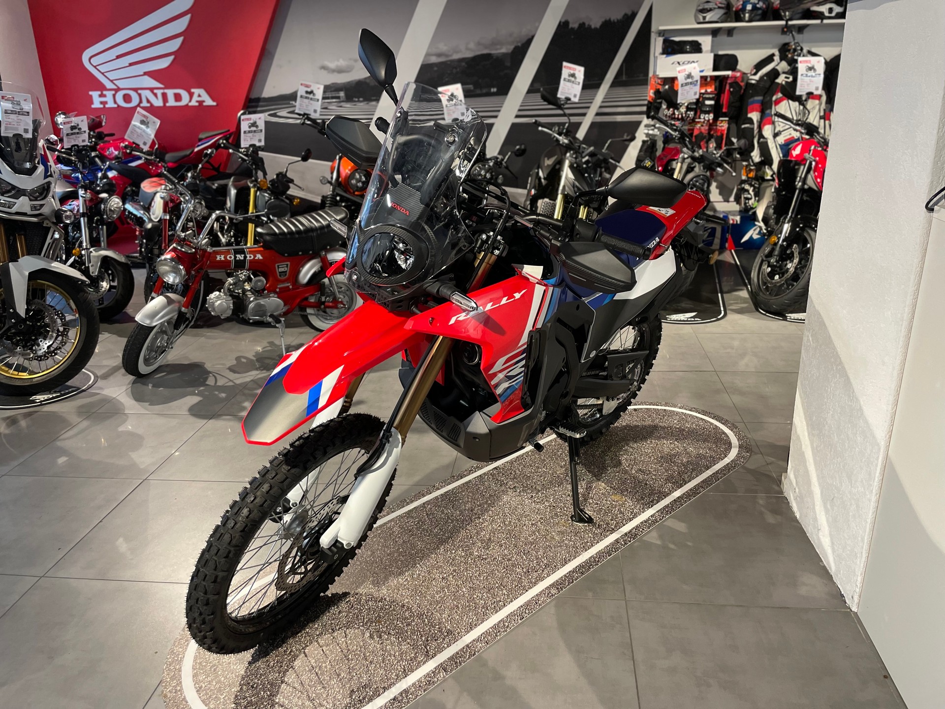 HONDA CRF 300-image-1