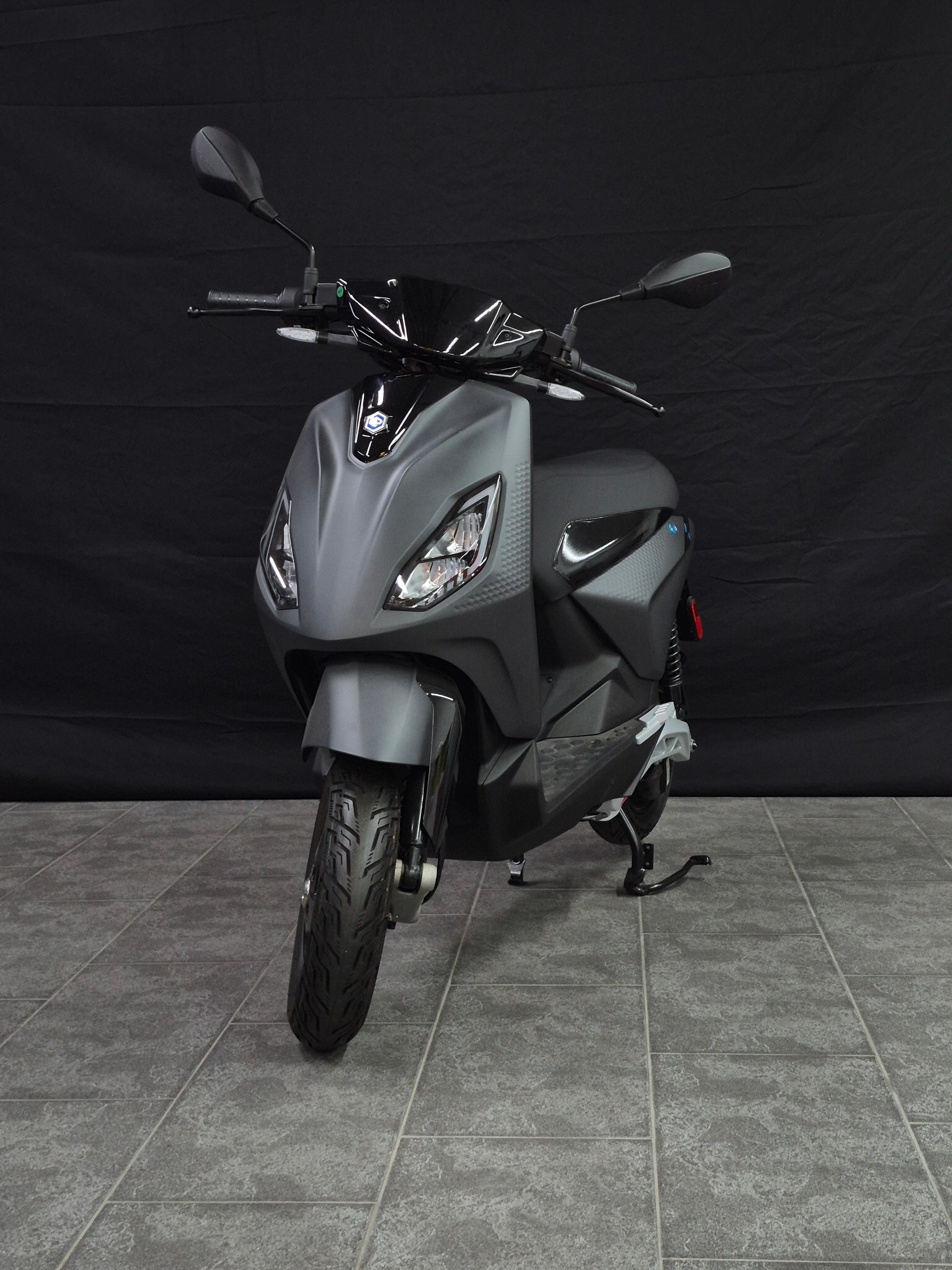 PIAGGIO Piaggio 1 Active 60km/h Full Electric-image-6