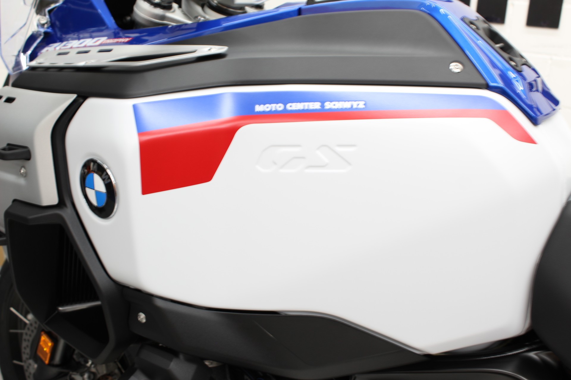 BMW R 1300 GS Adventure-image-4