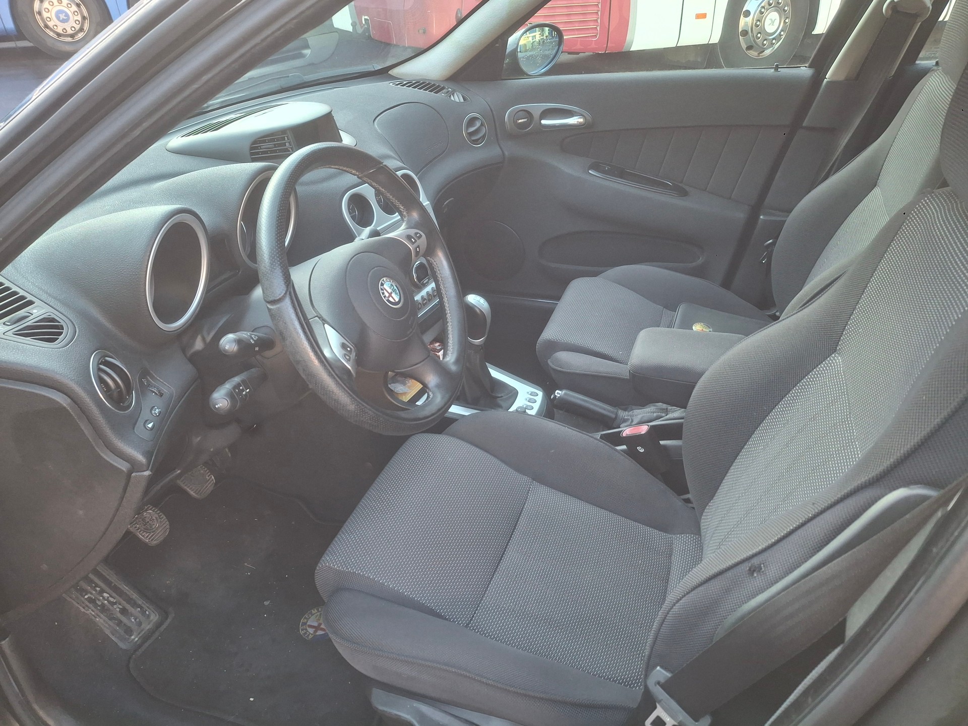 ALFA ROMEO 156 Sportwagon 2.0 JTS Distinctive-image-4