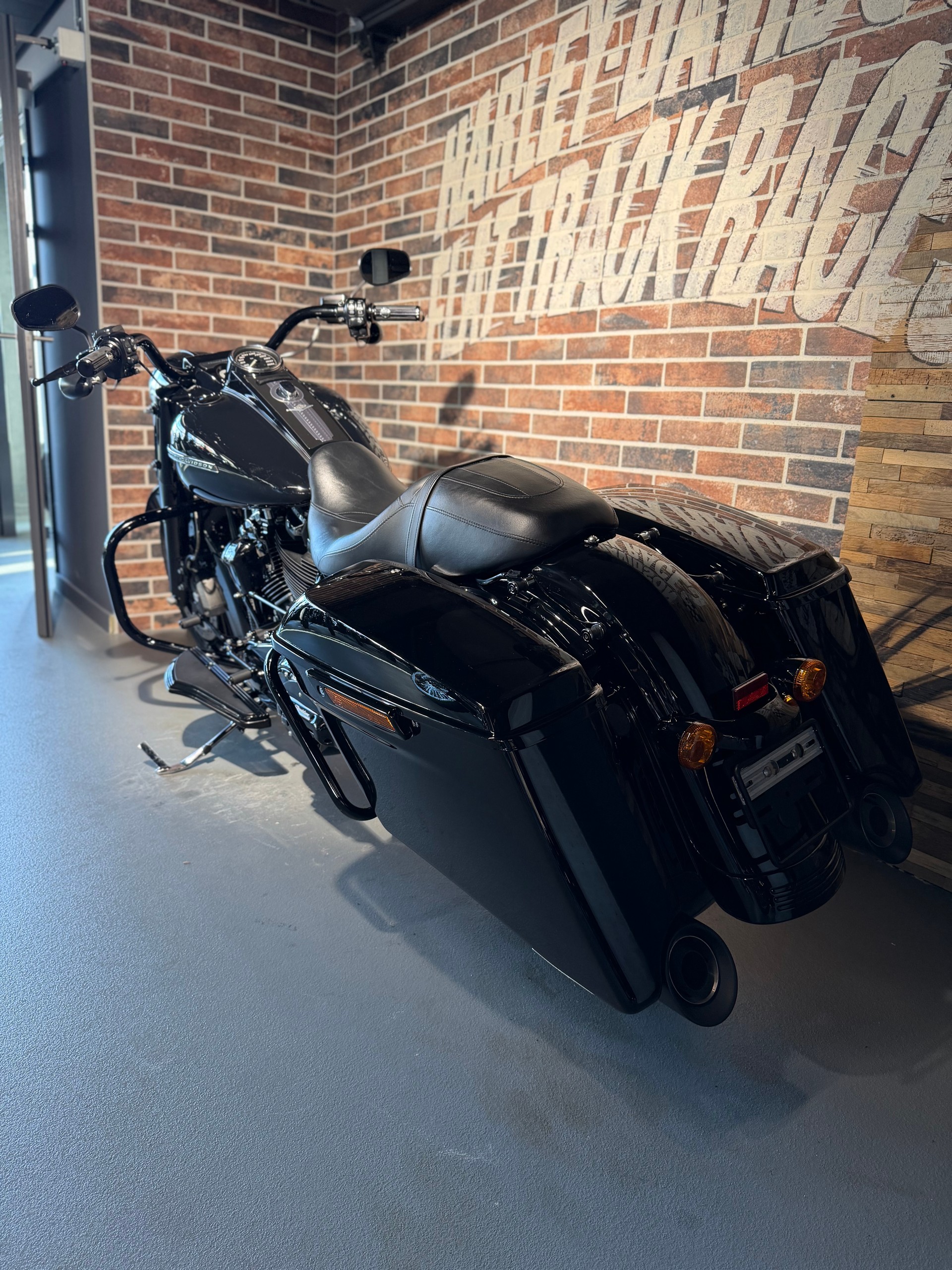 HARLEY-DAVIDSON FLHRXS Road King Special 114 ABS-image-3