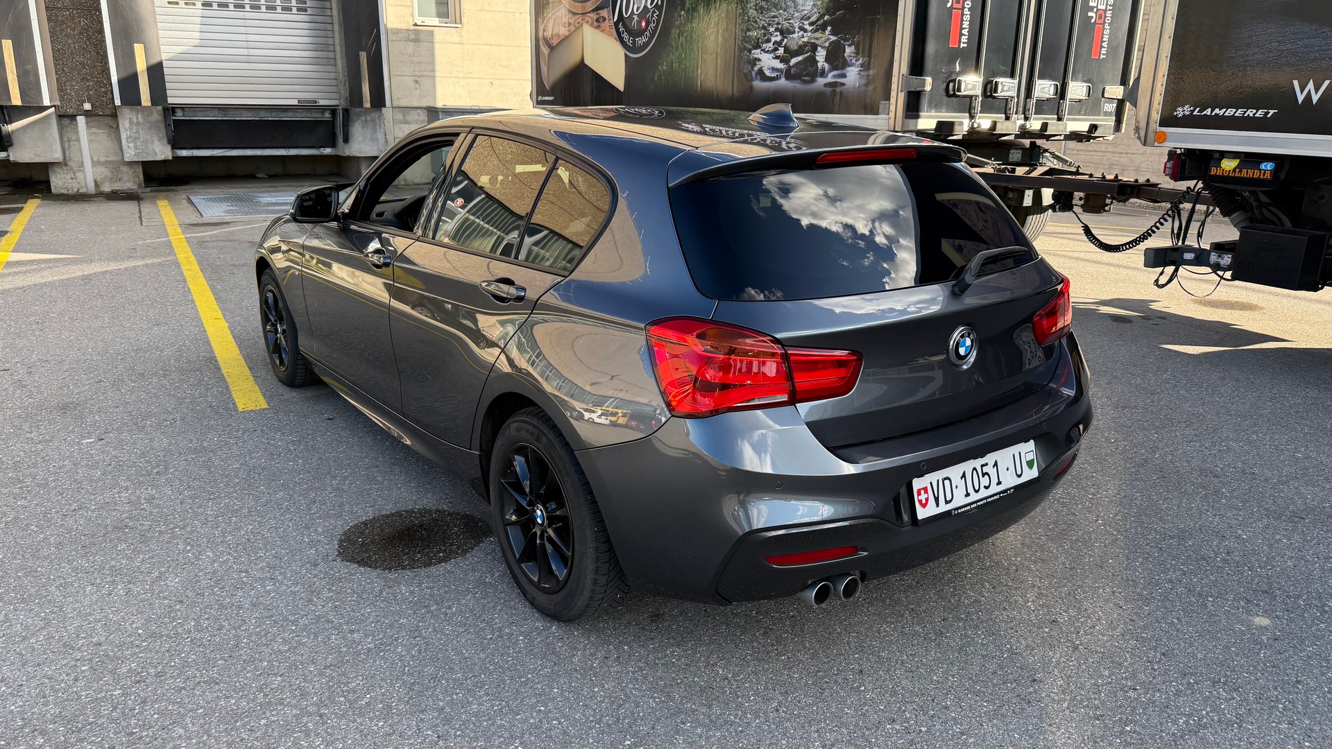 BMW 120d xDrive M Sport Steptronic-image-15