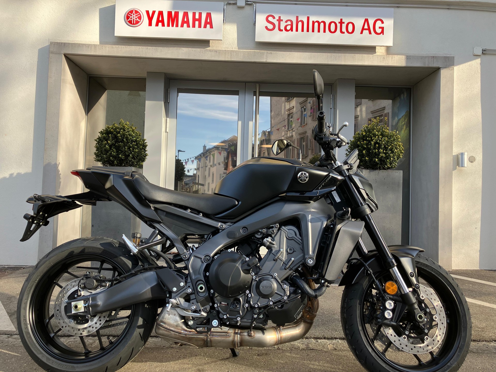 YAMAHA MT-09-image-0