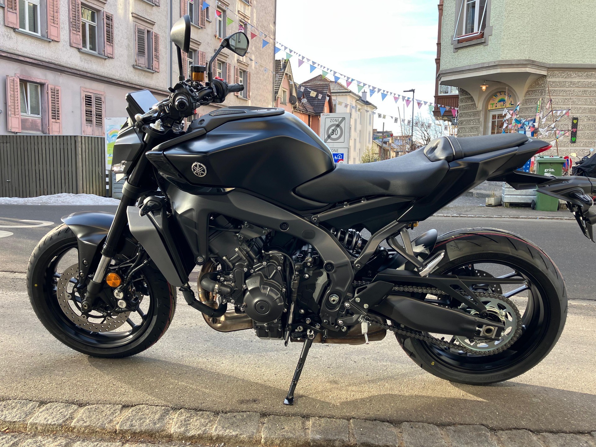 YAMAHA MT-09-image-14