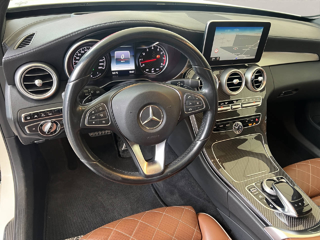 MERCEDES-BENZ C 43 AMG 4matic 450 367PS Kombi-image-13