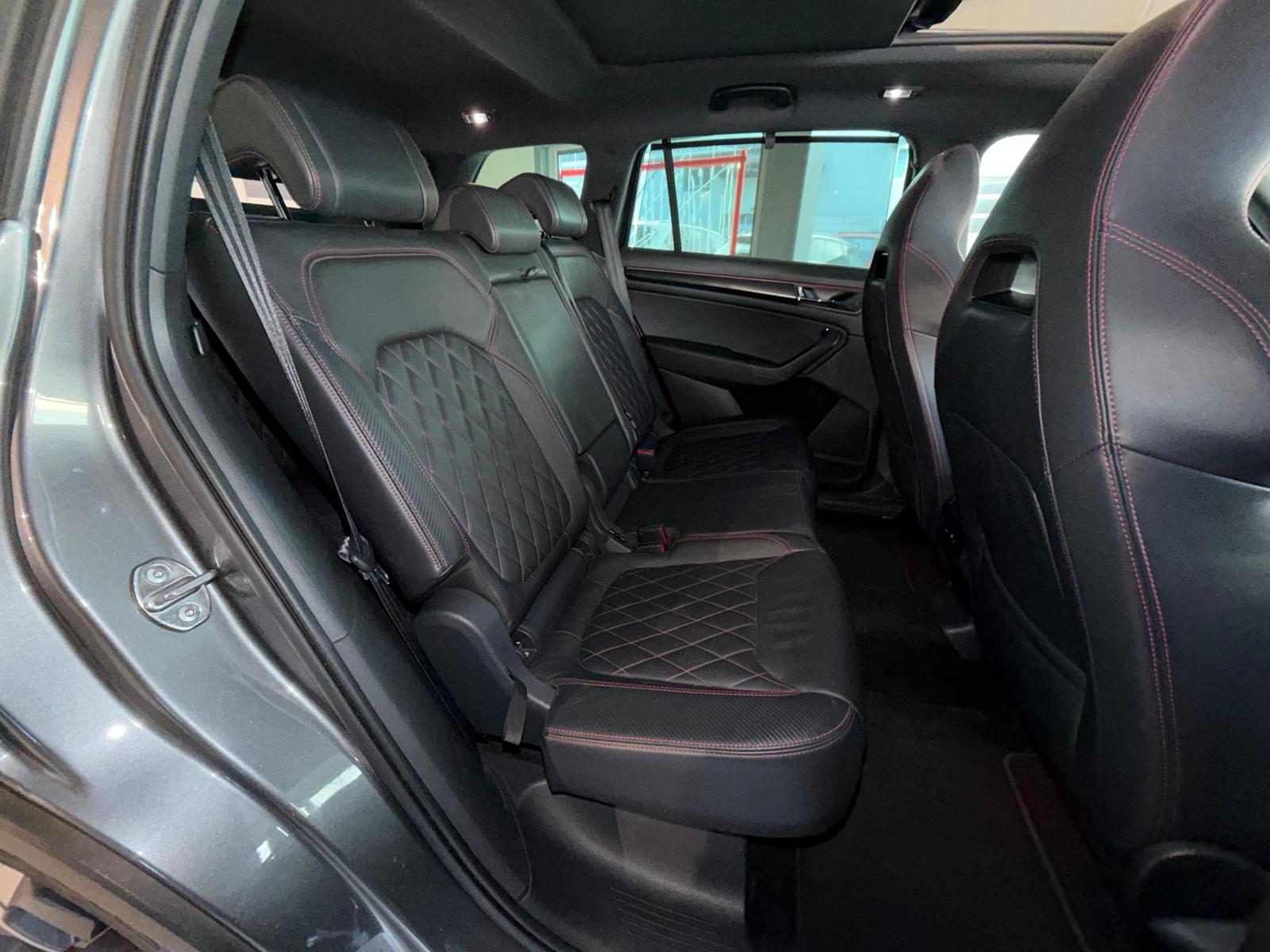 SKODA Kodiaq 2.0 TSI 4x4 RS 7 places AHK-image-13