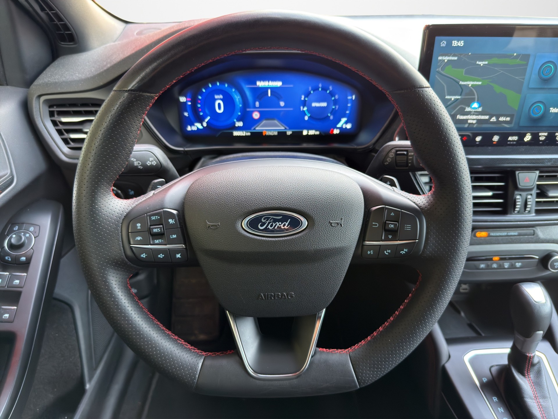 FORD Focus 1.0 MHEV ST-Line X Automat-image-7